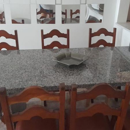 Aconchegante E Amplo Apartamento Familiar Pertinho Da Praia! Guarujá Exteriör bild