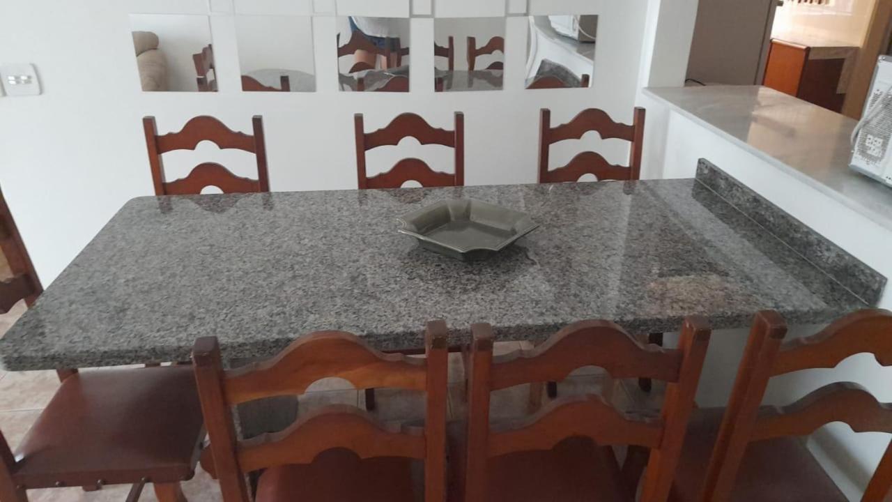 Aconchegante E Amplo Apartamento Familiar Pertinho Da Praia! Guarujá Exteriör bild